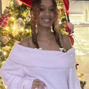 Meet your Posher, Keyriannys